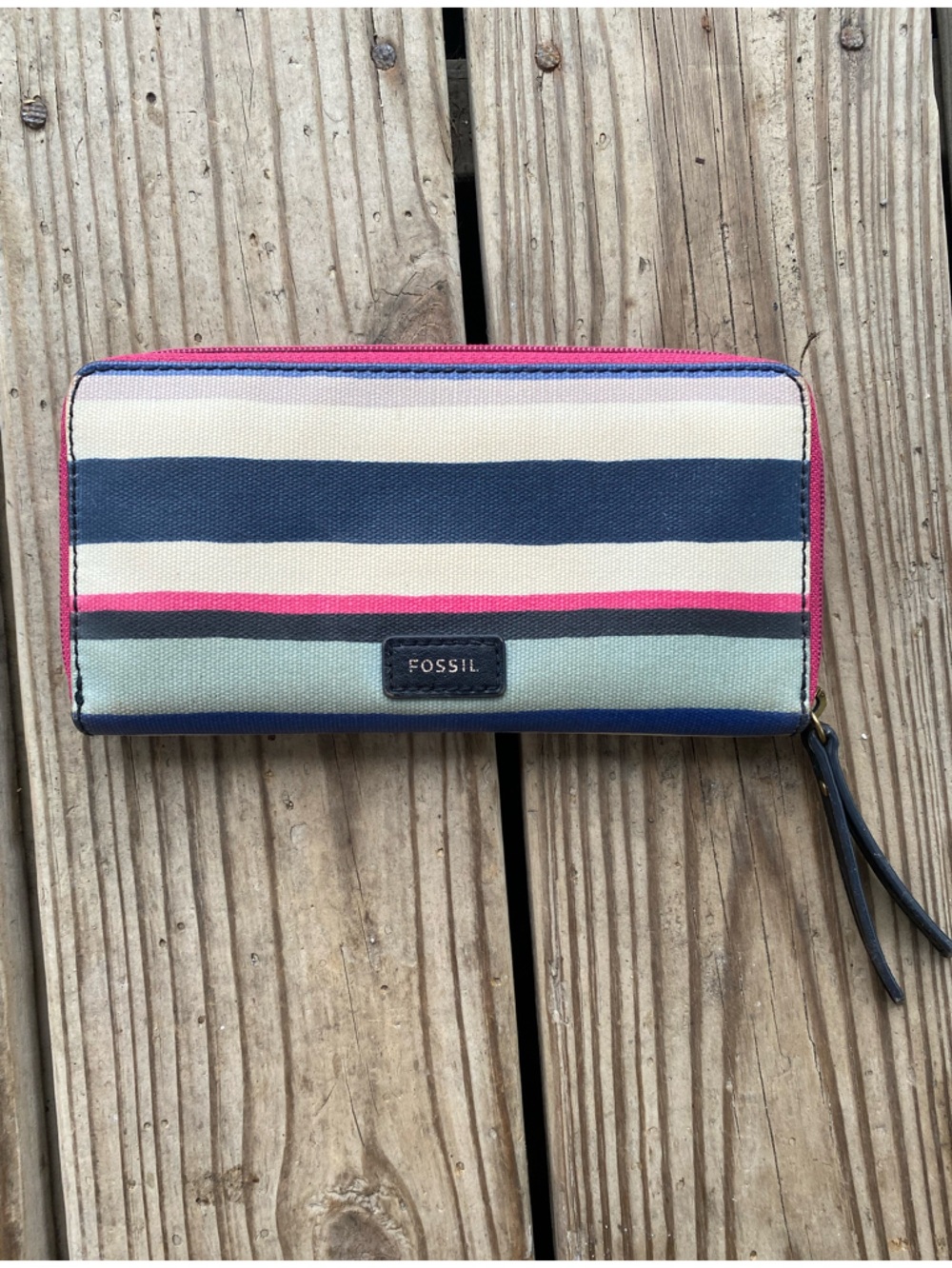 Fossil Striped Zip Wallet in Navy, Pink, Cream & Seafoam